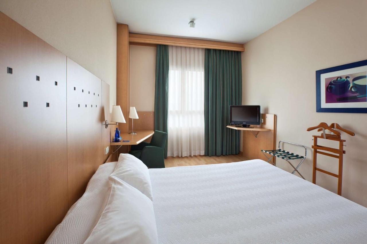 Hotel Crisol Leganés Zewnętrze zdjęcie