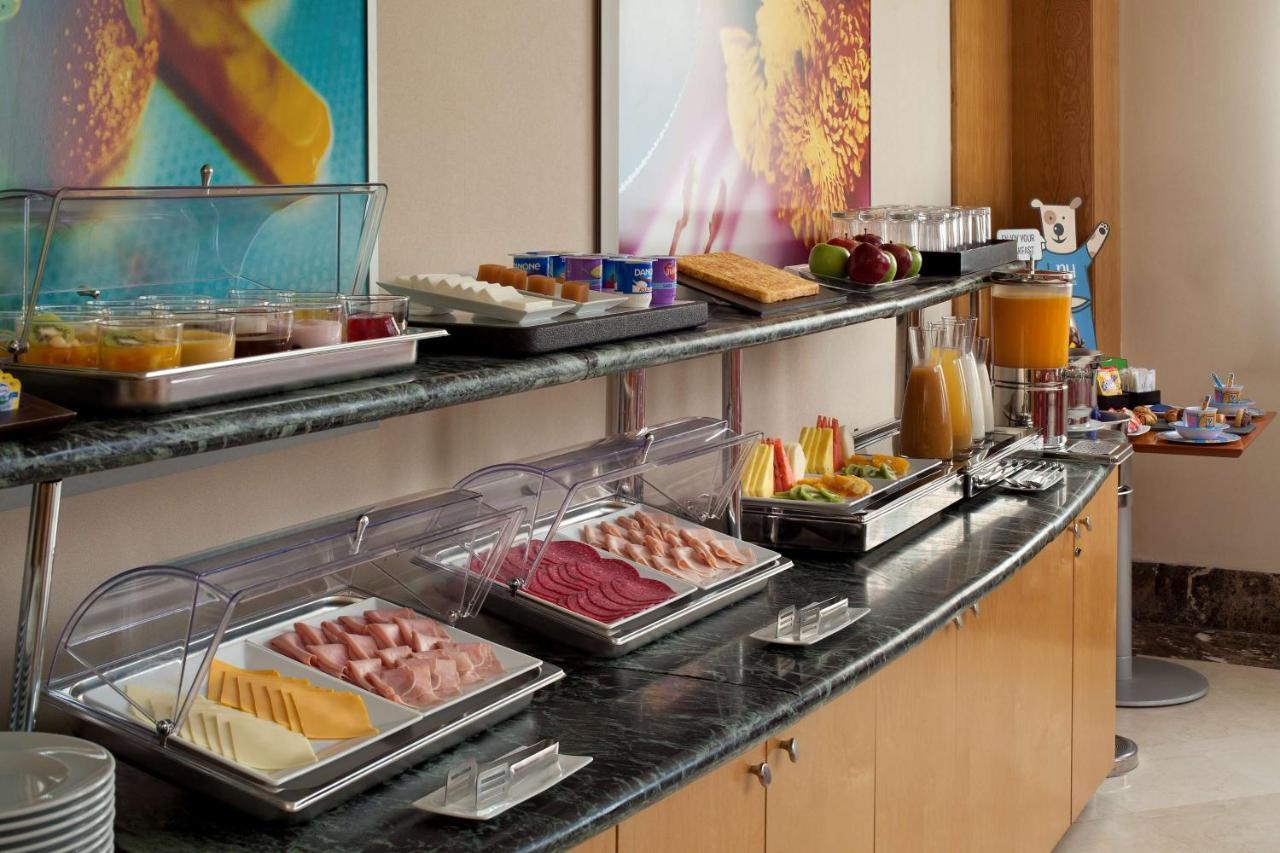 Hotel Crisol Leganés Zewnętrze zdjęcie