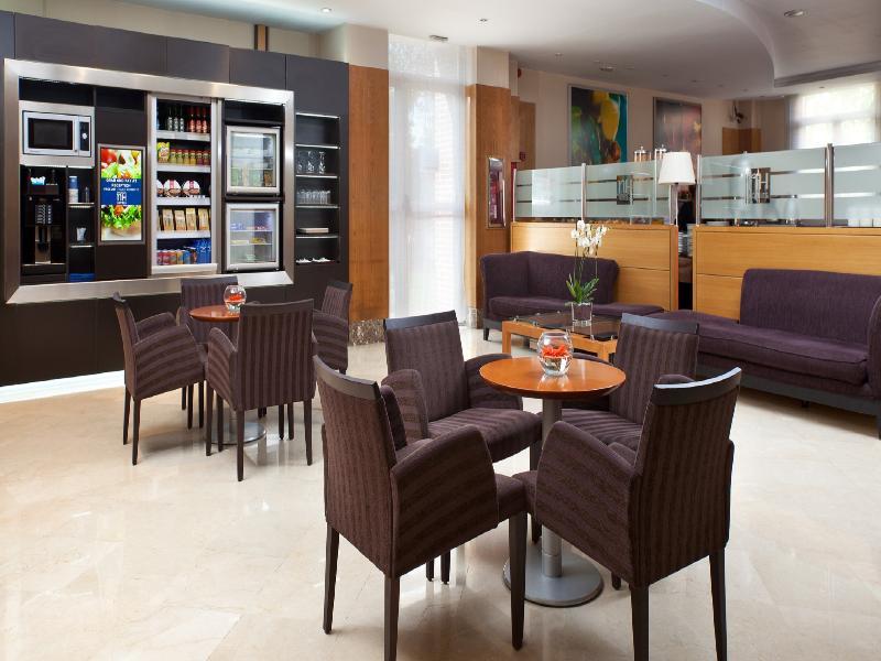 Hotel Crisol Leganés Zewnętrze zdjęcie