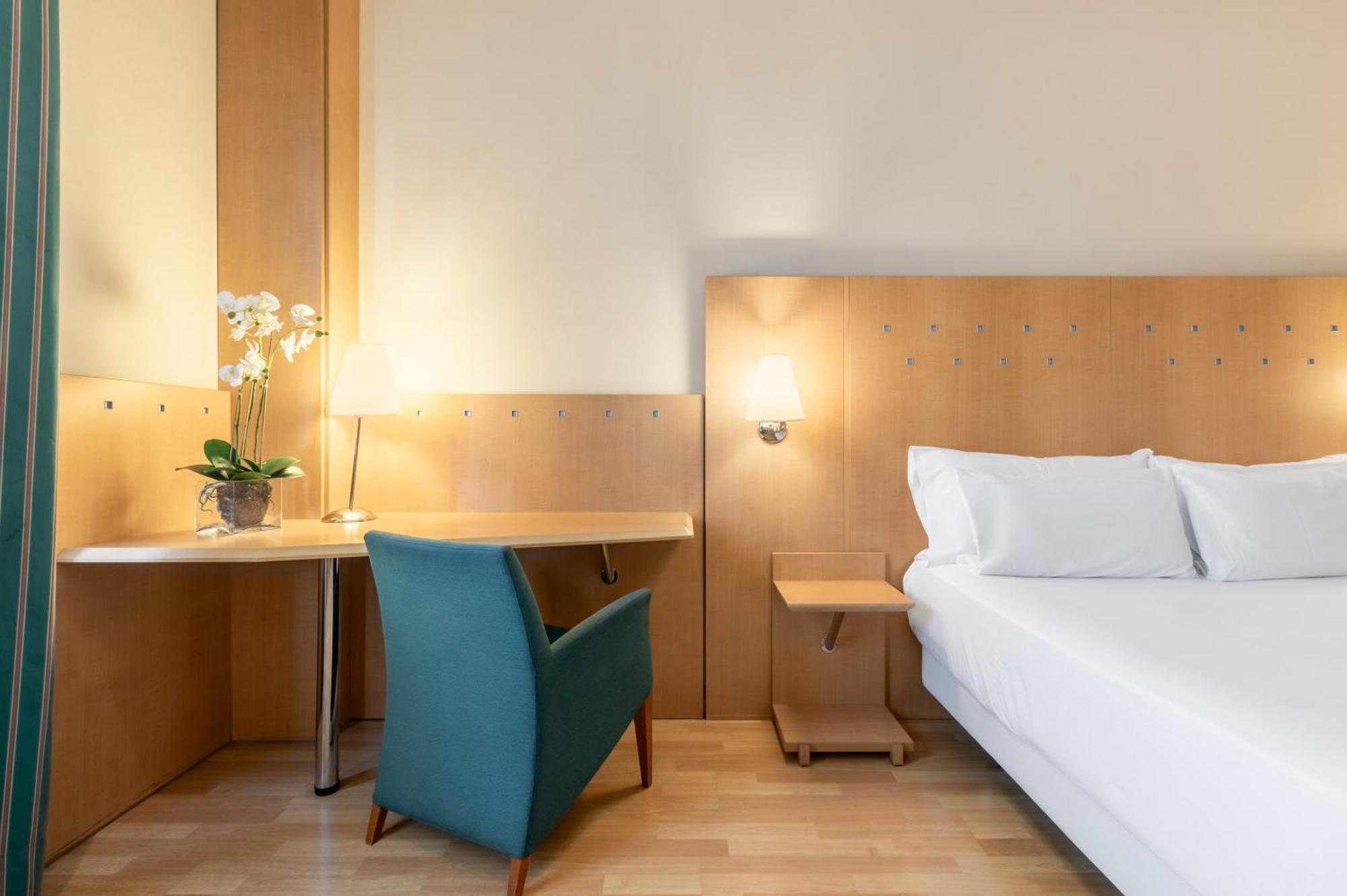 Hotel Crisol Leganés Zewnętrze zdjęcie