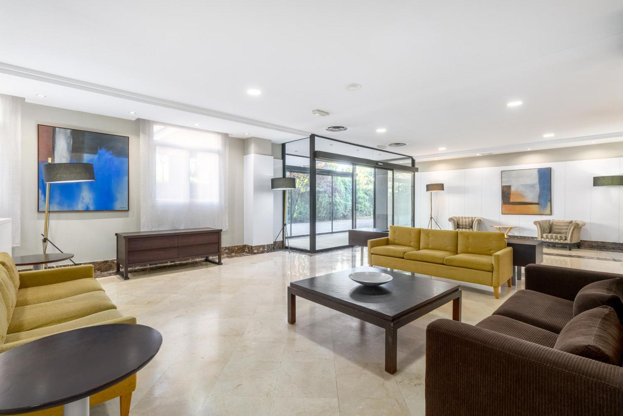 Hotel Crisol Leganés Zewnętrze zdjęcie
